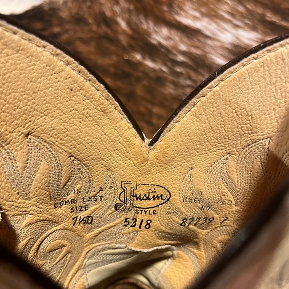 Justin Cowboy Boot - Picture 7 of 7